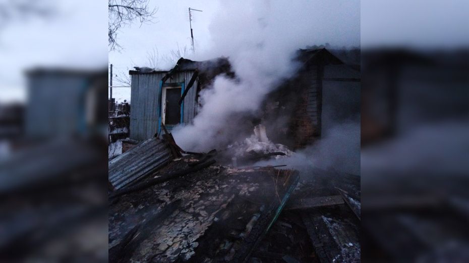 В Острогожском районе при пожаре погиб 47-летний мужчина