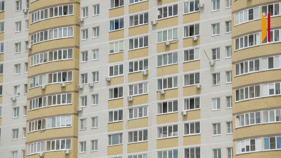 В Воронежской области за полгода план по капремонту многоквартирных домов выполнили на 63 процента