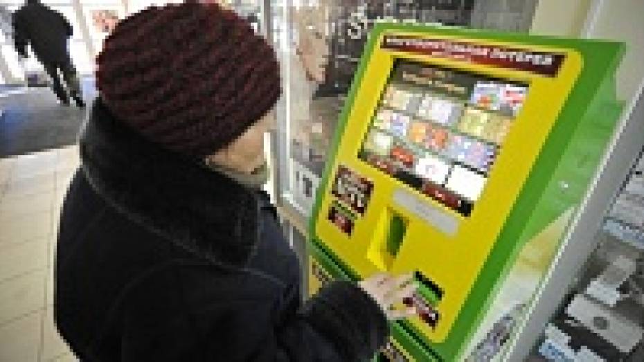 Воронежские полицейские нашли игровые терминалы в продуктовых магазинах