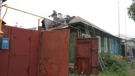 В Борисоглебске при пожаре в жилом доме пострадали 2 детей