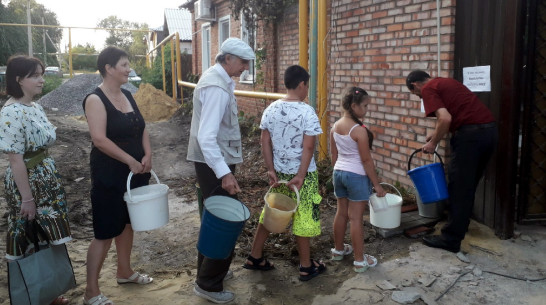 Жители воронежского райцентра пришли на выручку соседям после коммунальной аварии