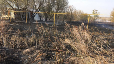 Пожар в 2 селах Богучарского района тушили в течение 11 часов