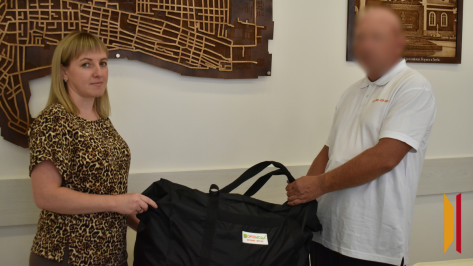 В Борисоглебске ветерану СВО передали комплект адаптивной одежды