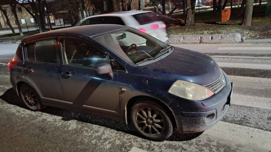 В Воронеже Nissan сбил на пешеходном переходе подростка