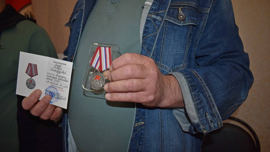 Медалью «Волонтеру России» наградили четырех жителей Калачеевского района