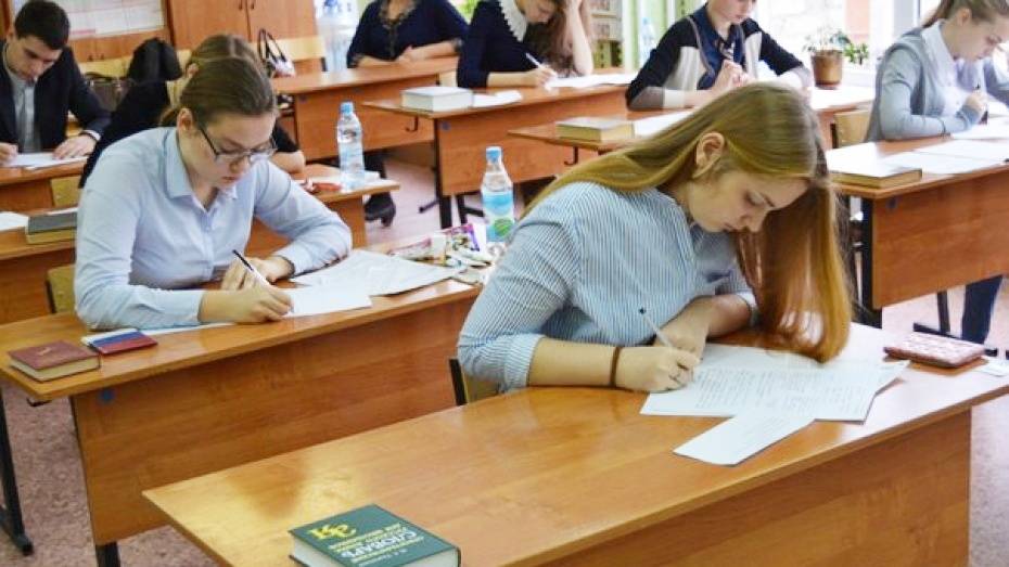 Мэрия Воронежа назвала 6 переходящих на одну смену школ