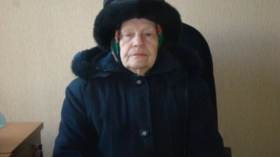 В Новохоперске пенсионерку три месяца запугивали несуществующими долгами