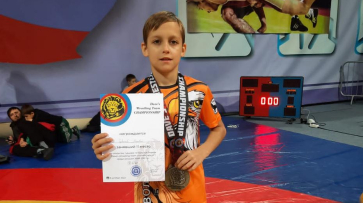 Панинский борец взял «серебро» на всероссийском юношеском турнире по вольной борьбе