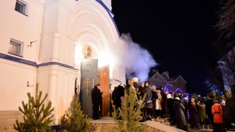 В Воронеже в ночь на Рождество закроют проезд по улице Освобождения Труда