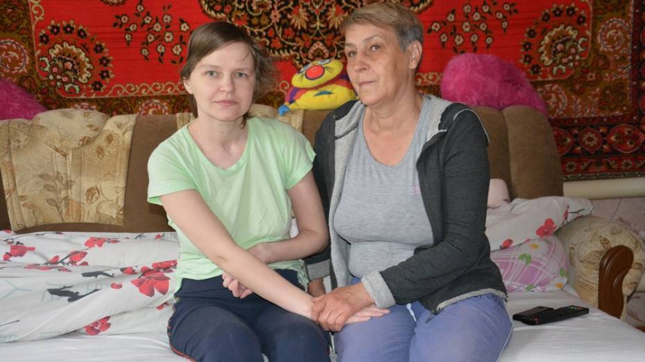 Жительница Поворино попросила помощи в сборе средств на реабилитацию дочери