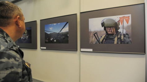 В Доме журналистов открылась фотовыставка о полицейских Воронежа