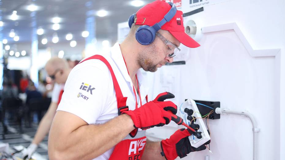 Воронежская компания «АВС-электро» выступила в финале чемпионата WorldSkills Russia hi-tech