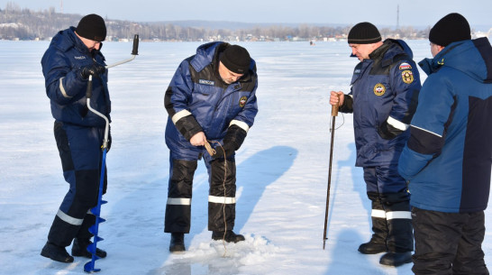 В Железнодорожном районе Воронежа проверили безопасность мест для крещенских купаний