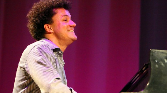 В Воронеже выступила звезда мирового джаза - Жак Террассон