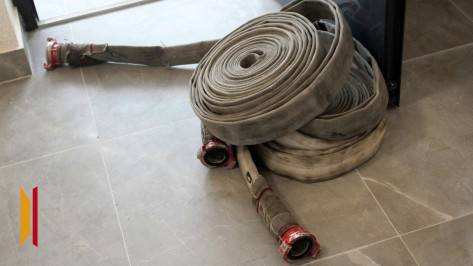 В Воронеже госпитализировали хозяина загоревшейся квартиры на Ленинском проспекте