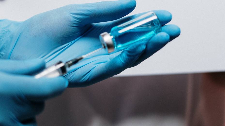Пятую вакцину от коронавируса зарегистрировали в России