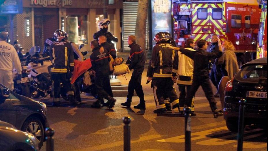 Жертвами терактов в Париже стали более 120 человек