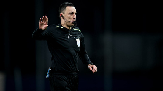 Матч воронежского «Факела» с «Нефтехимиком» рассудит Игорь Капленков