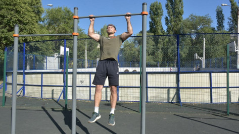 Врач из Воронежской области установил третий мировой рекорд по подтягиваниям