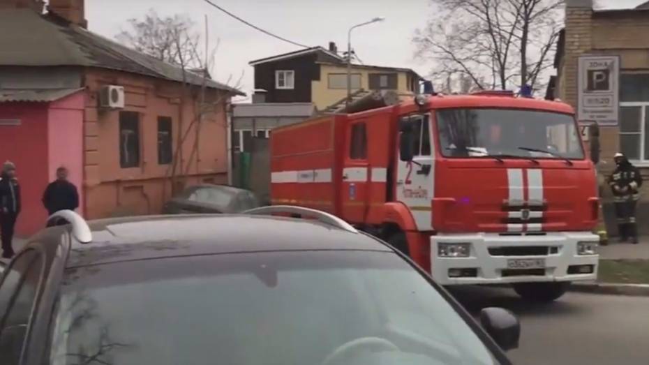 Возле школы в Ростове-на-Дону произошел взрыв