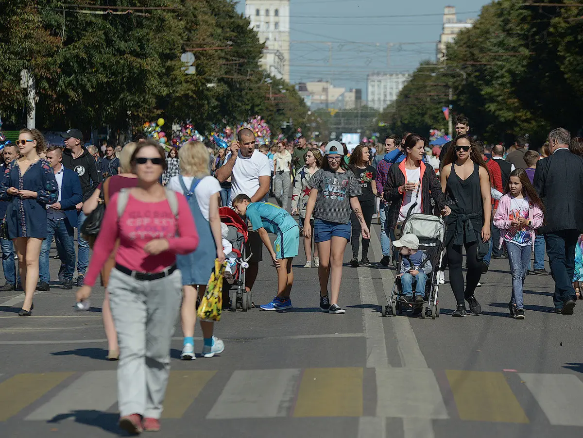 В Воронеже перекроют улицы и перенаправят автобусные маршруты в День города