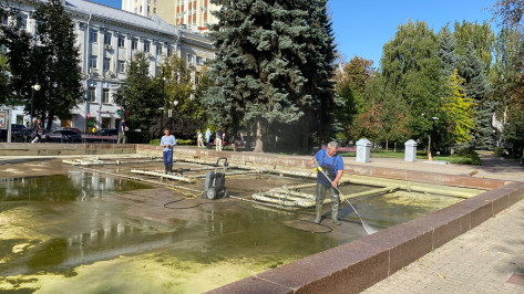 Два фонтана в центре Воронежа отключили для подготовки к зиме