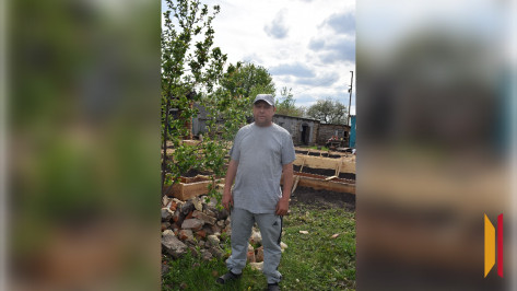 Воронежский ветеран СВО после возвращения в мирную жизнь занимается фермерством и строит себе дом