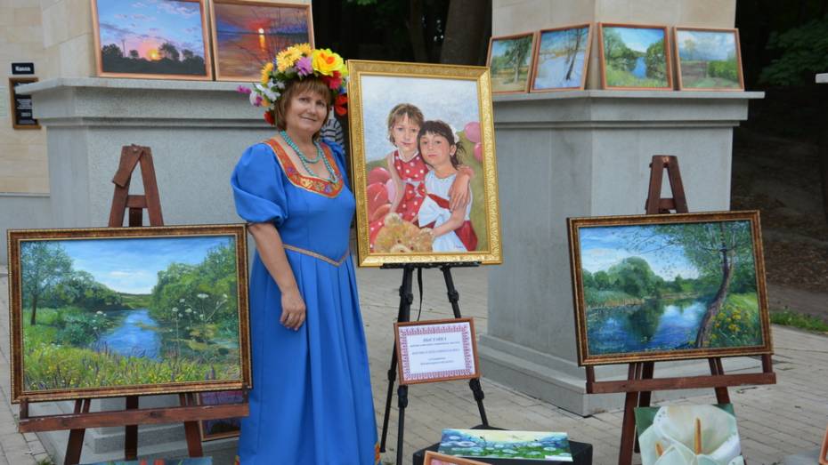 Кантемировцев пригласили на выставку местной художницы Елены Косовой 12 ноября