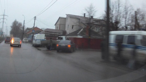 В Воронеже «Газель» насмерть сбила пешехода