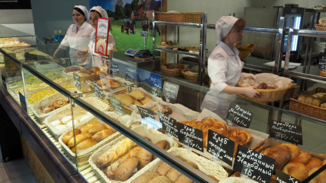 В Воронеже на Центральном рынке открылась пекарня-кондитерская собственного производства