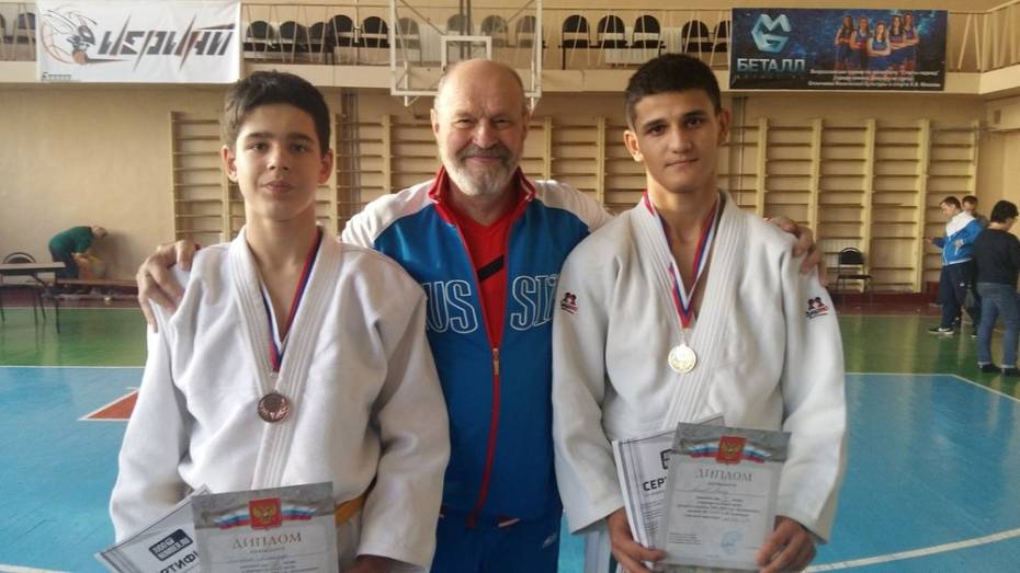 Поворинские дзюдоисты завоевали 3 «золота» в Воронеже и Тамбове