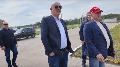 Воронежскую область посетил известный футбольный тренер Станислав Черчесов