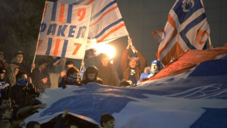 Болельщики воронежского «Факела» ответили на вирусное видео футболистов