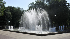 В Воронеже продлили сезон работы фонтанов