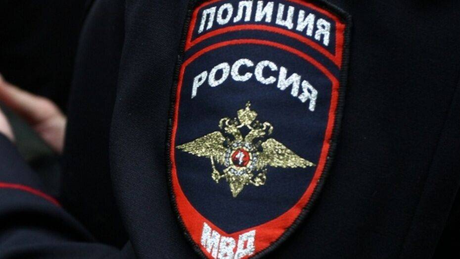 Пенсионера с огнестрельным ранением нашли в гараже в Воронежской области