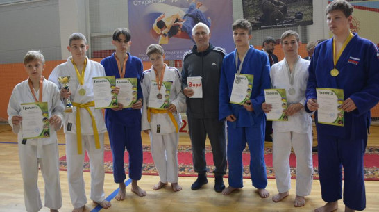 Каширцы выиграли 2 «золота» открытого районного турнира по дзюдо