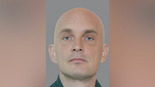 В Воронежской области объявили поиски 45-летнего лысого мужчины