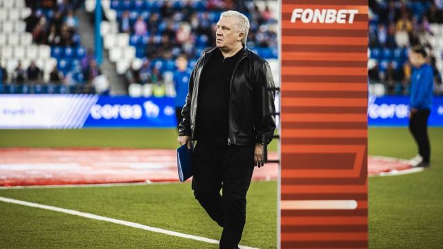 Главного тренера воронежского «Факела» оштрафовали после матча с «Уралом»