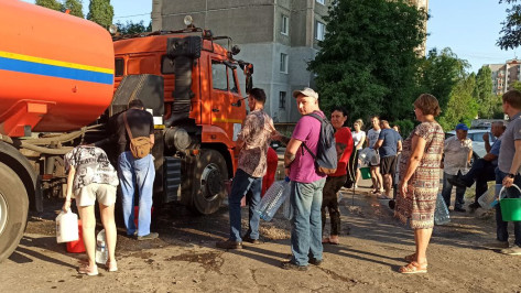 Мэрия опубликовала адреса дополнительного подвоза воды в Коминтерновском районе Воронежа