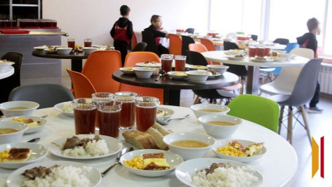 В Ольховатском районе Воронежской области проверят качество рыбы из школьной столовой