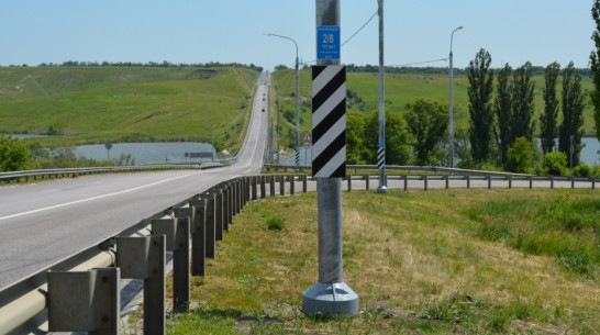 В Семилуском районе на установку фонарей вдоль автодорог потратят более 73 млн рублей