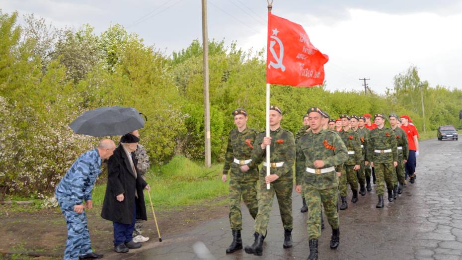 В Терновском районе поздравили с Днем Победы единственного ветерана