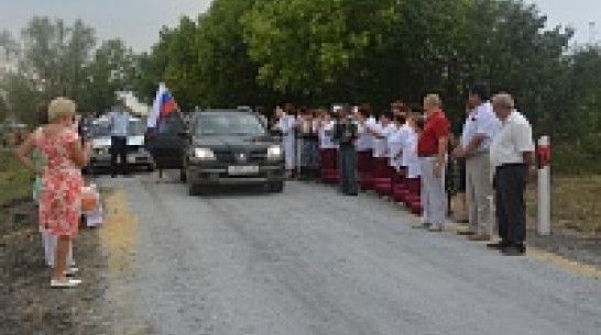 В селе Синие Липяги укрепили щебнем больше километра дороги