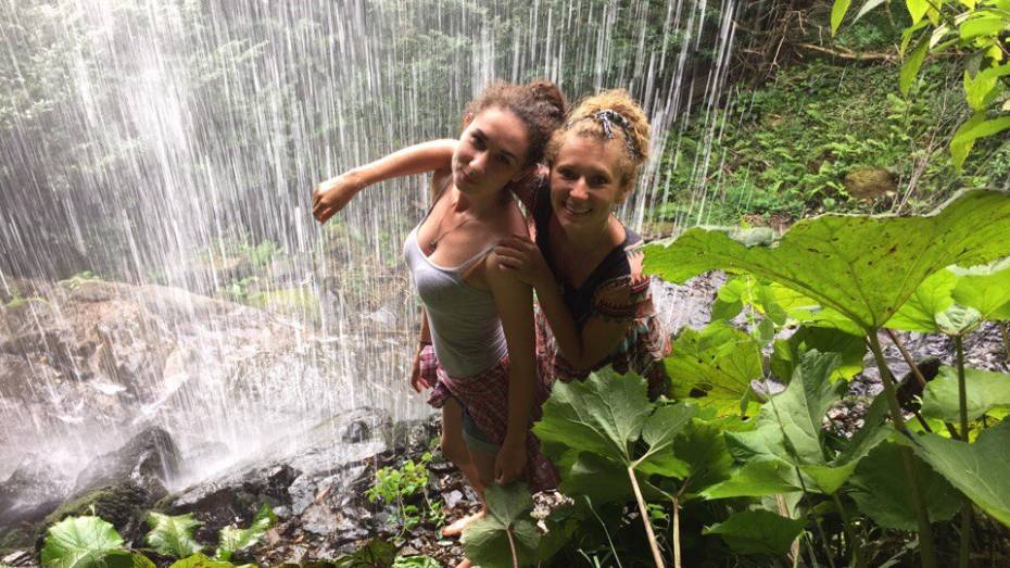 Пострадавшие в ДТП в Грузии сестры из Воронежа попросили помощи горожан