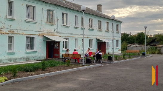 В поселке Подгоренский благоустроили дворы двух многоэтажек