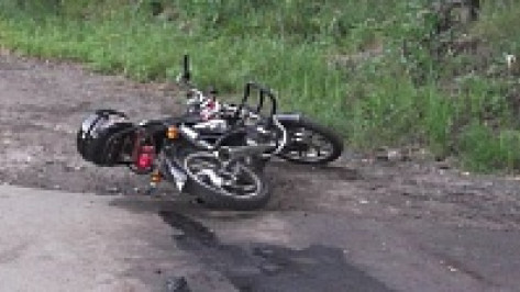 Под Лисками Toyota сбила школьника на скутере