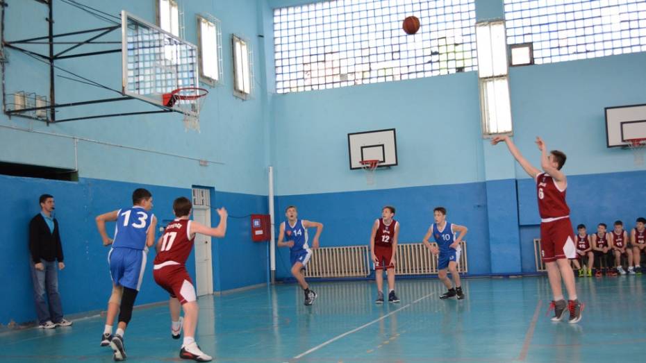 Острогожские баскетболисты взяли «бронзу» на первенстве области