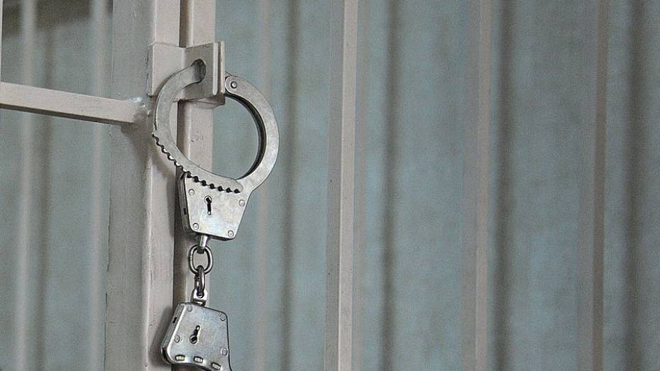 Воронежские полицейские взяли с поличным серийного грабителя заправки