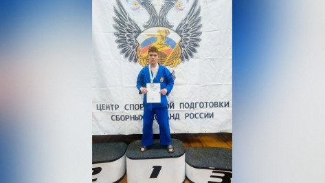 Верхнехавский каратист выиграл «серебро» на первенстве России