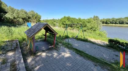 В Семилуках начали благоустраивать набережную